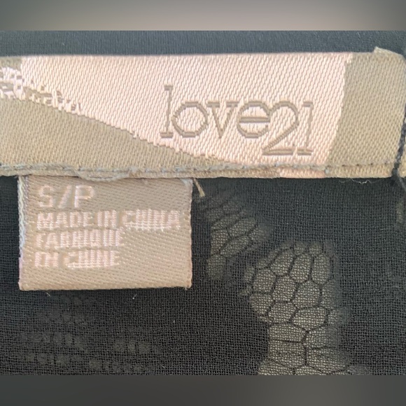 SZ S/P Forever 21 (Love 21) Black Lace Top - Picture 3 of 6